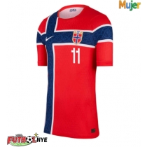 Camiseta Noruega Jorgen Strand Larsen #11 Primera Equipación para mujer Mundial 2026 manga corta
